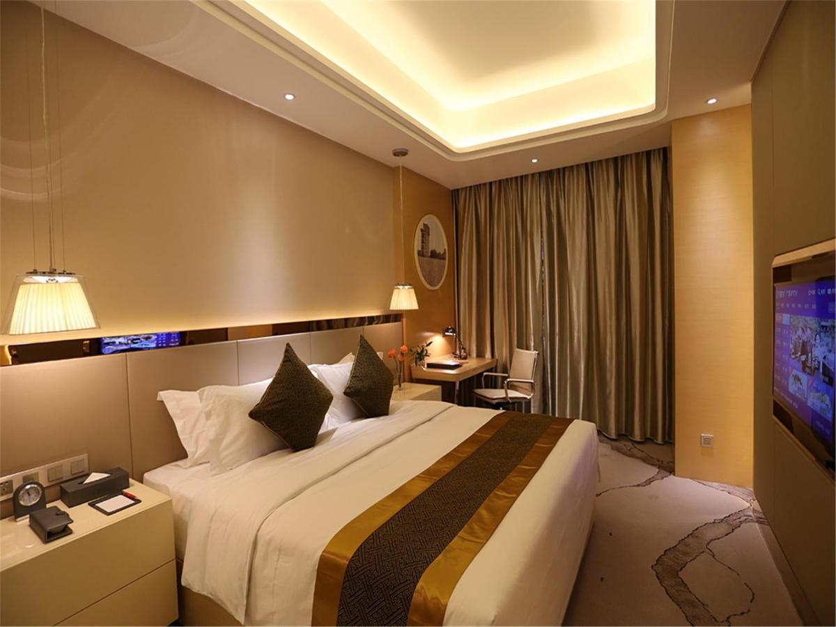 Hotel Ramada By Wyndham Enping Esterno foto