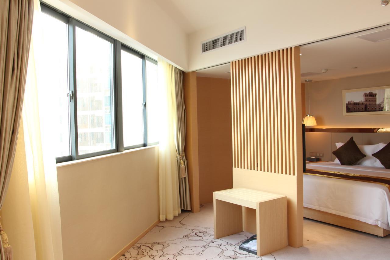 Hotel Ramada By Wyndham Enping Esterno foto