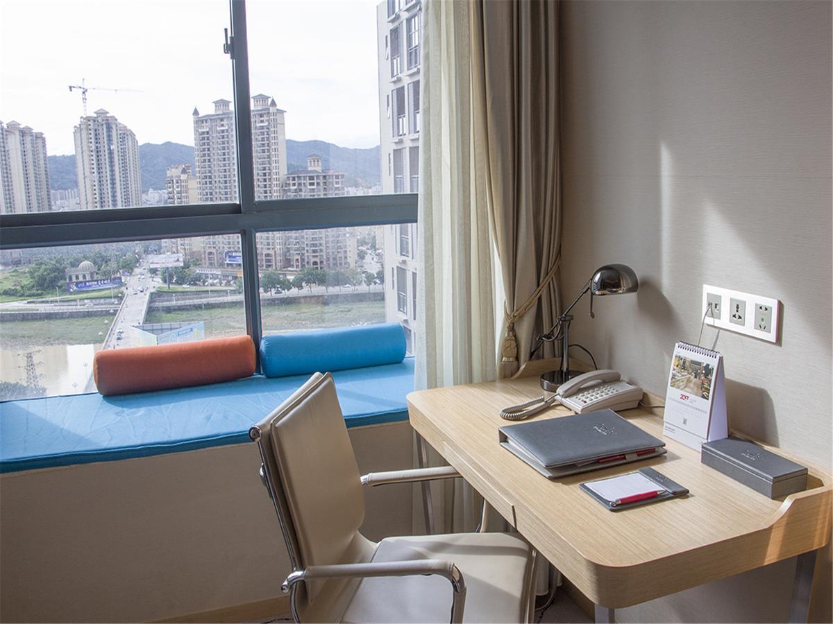 Hotel Ramada By Wyndham Enping Esterno foto